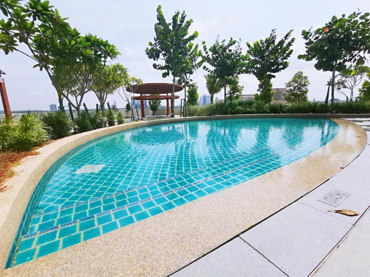 Almas Puteri Harbour Johor Bahru Cosy 5 Min To Legoaland Medini Near 2nd Link By Homespace