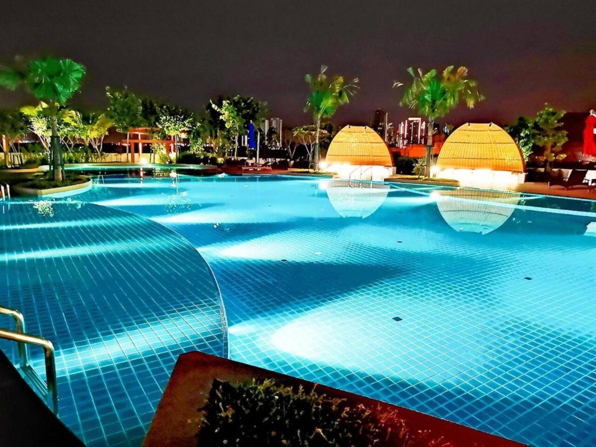 Almas Puteri Harbour Johor Bahru Cosy 5 Min To Legoaland Medini Near 2nd Link By Homespace *