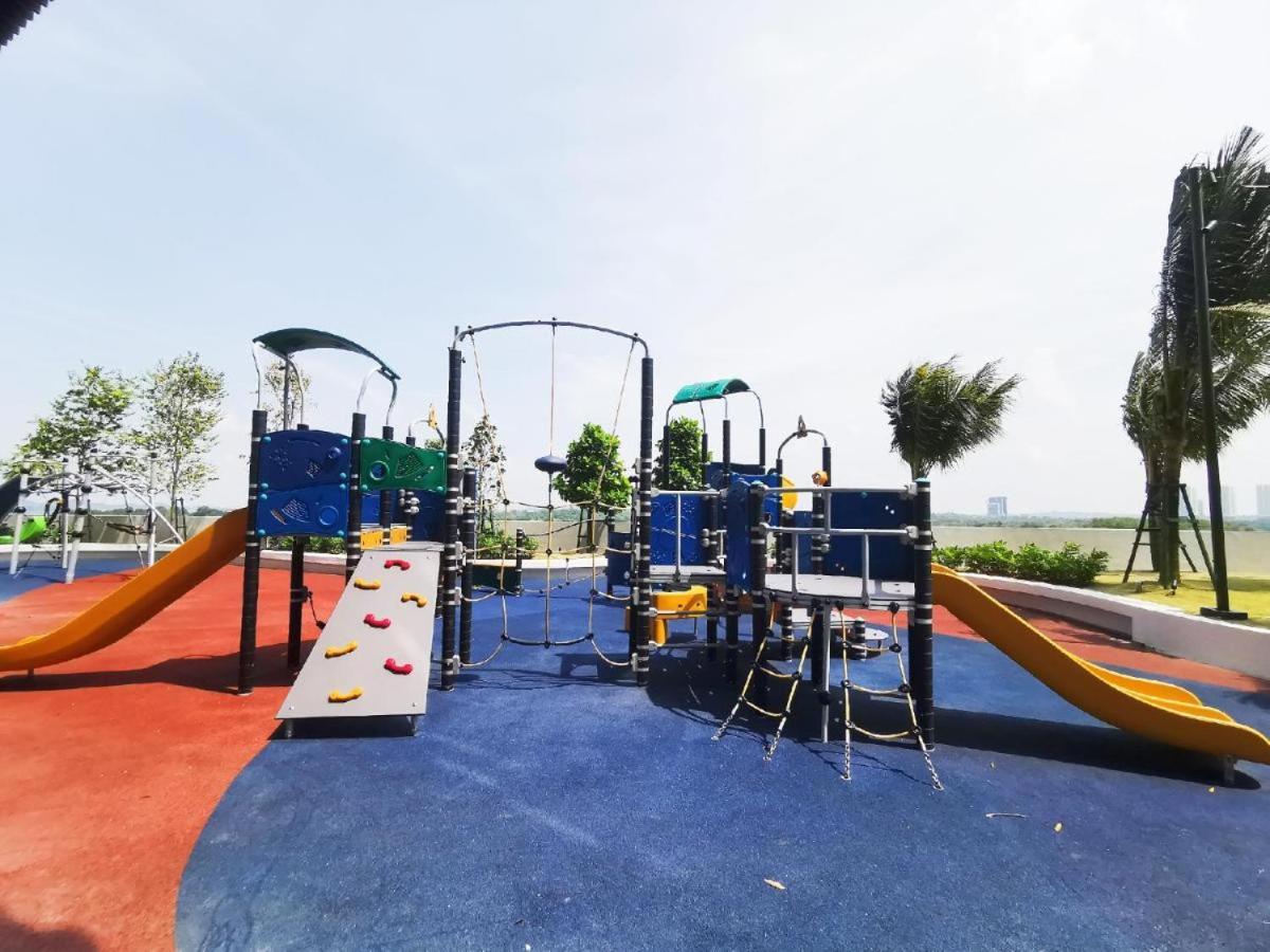 Apartment Almas Puteri Harbour Johor Bahru Cosy 5 Min To Legoaland Medini Near 2nd Link By Homespace Iskandar Puteri